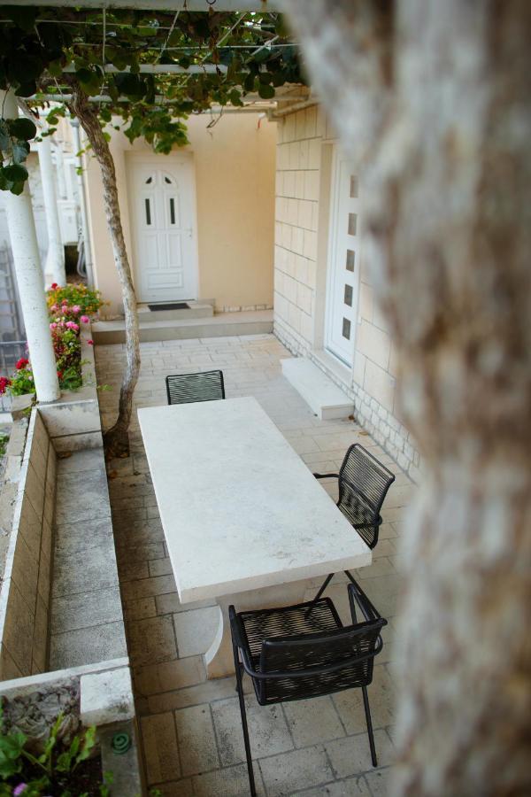 Serious Job Apartment Dubrovnik Eksteriør bilde